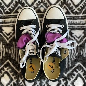 Converse size 7 never worn